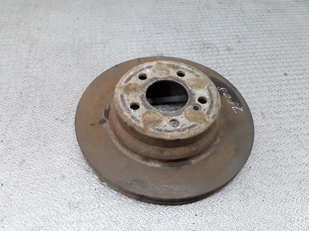 Aizmugurējais bremžu disks