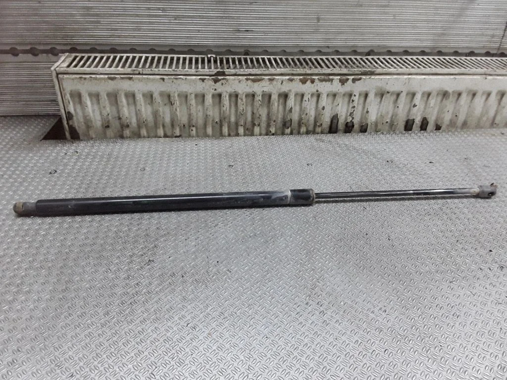 Tailgate/trunk strut/damper 2K0827550