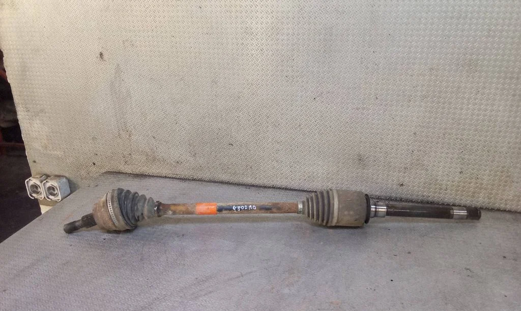 Front driveshaft – right