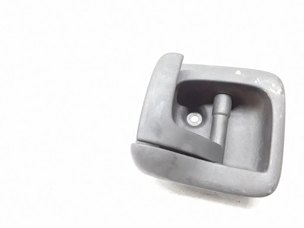 Engine bonnet (hood) release handle – Volvo S60 (2001-2004)