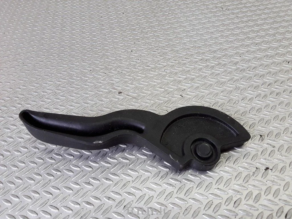 Engine bonnet (hood) release handle 13128231