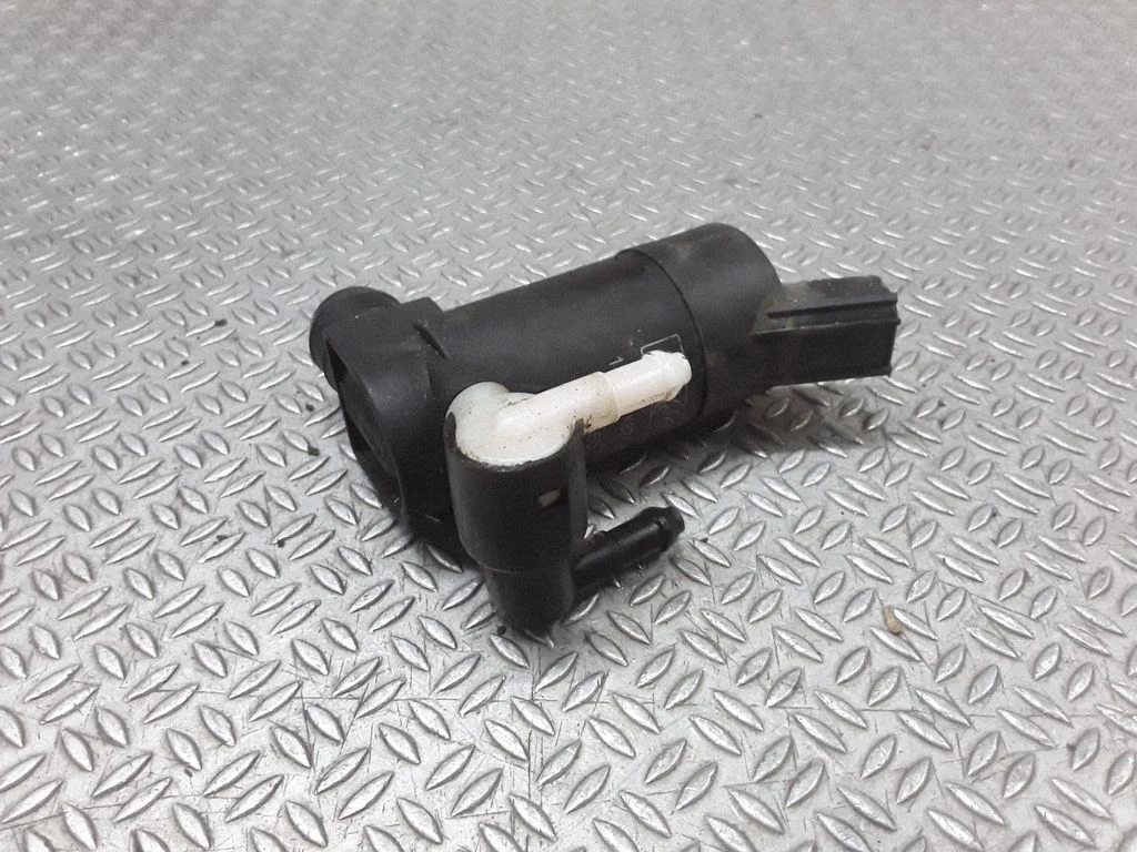 Windscreen/windshield washer pump 1S7117K624FD