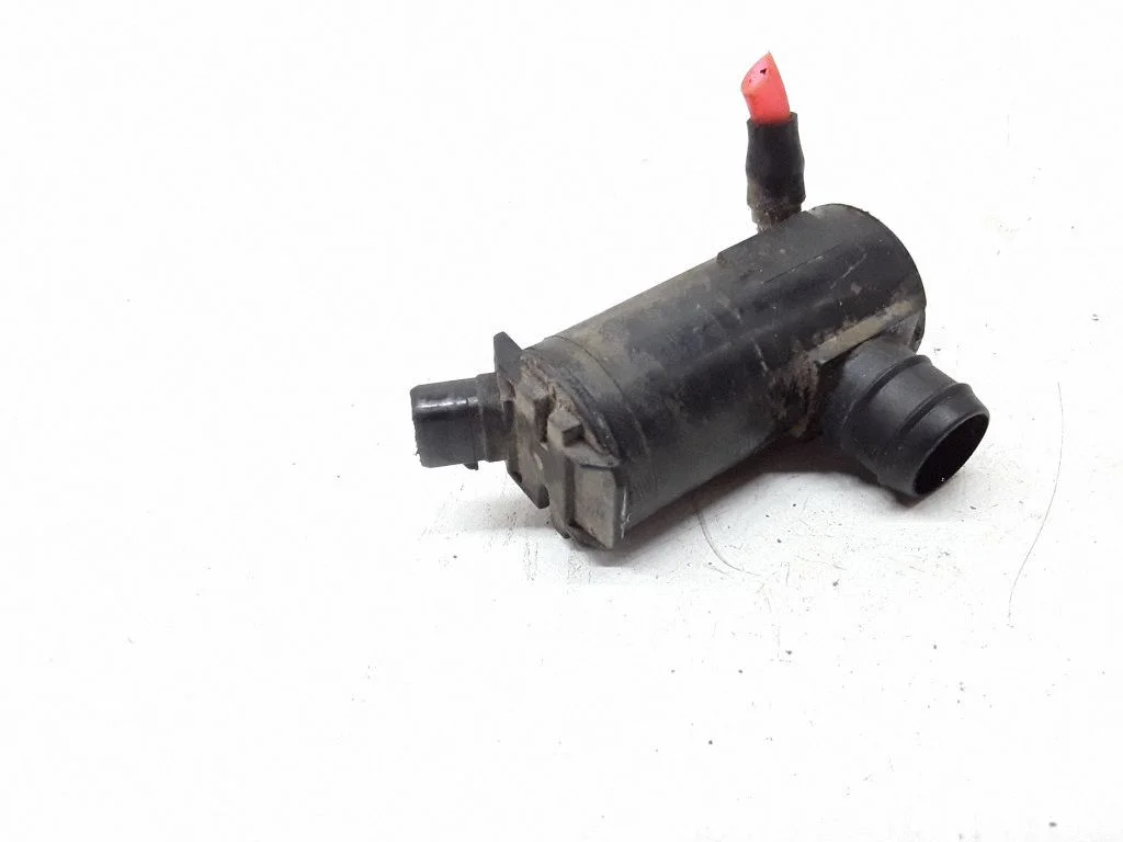 Windscreen/windshield washer pump