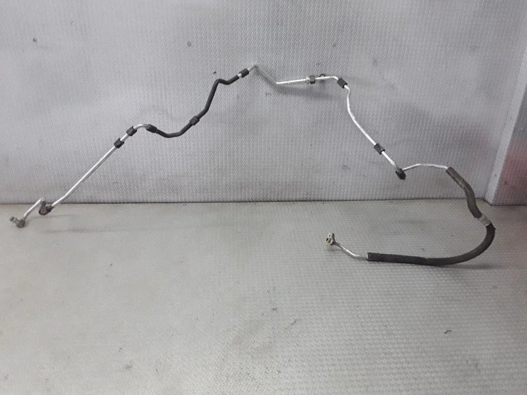 Air conditioning (A/C) pipe/hose