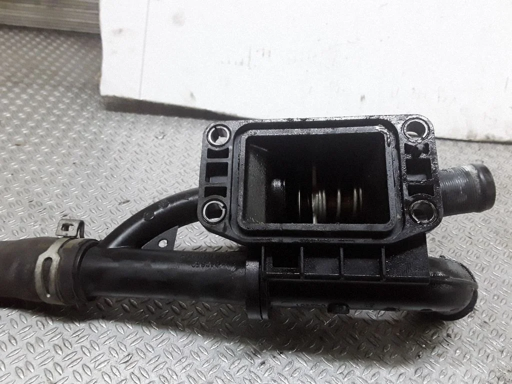 Thermostat/thermostat housing 9660660380