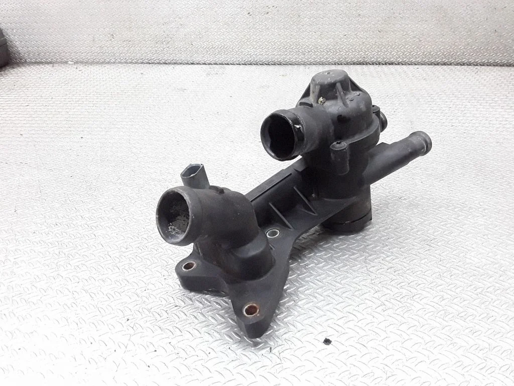 Thermostat/thermostat housing – Skoda Fabia Mk1 (6Y) (1999-2007)