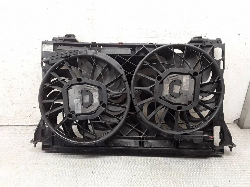 Electric radiator cooling fan 4E9121205D