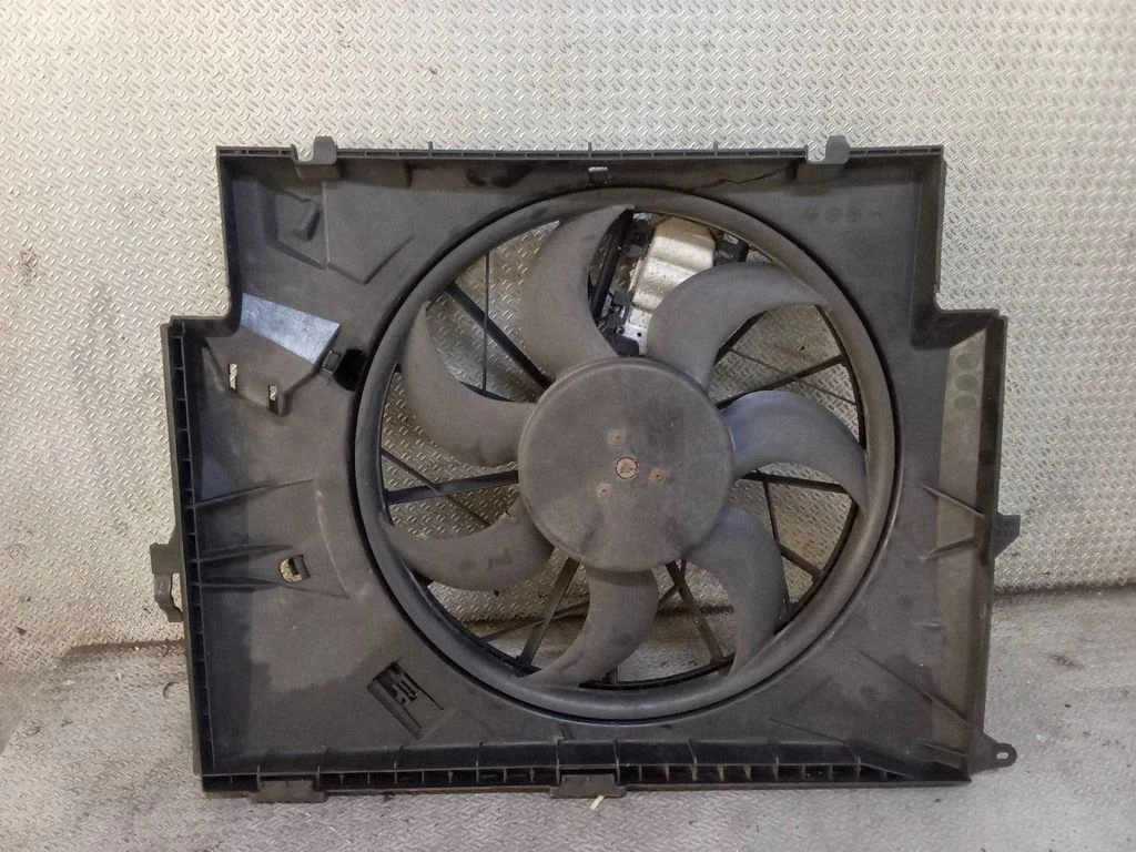 Elektriskais radiatora ventilators 7801993