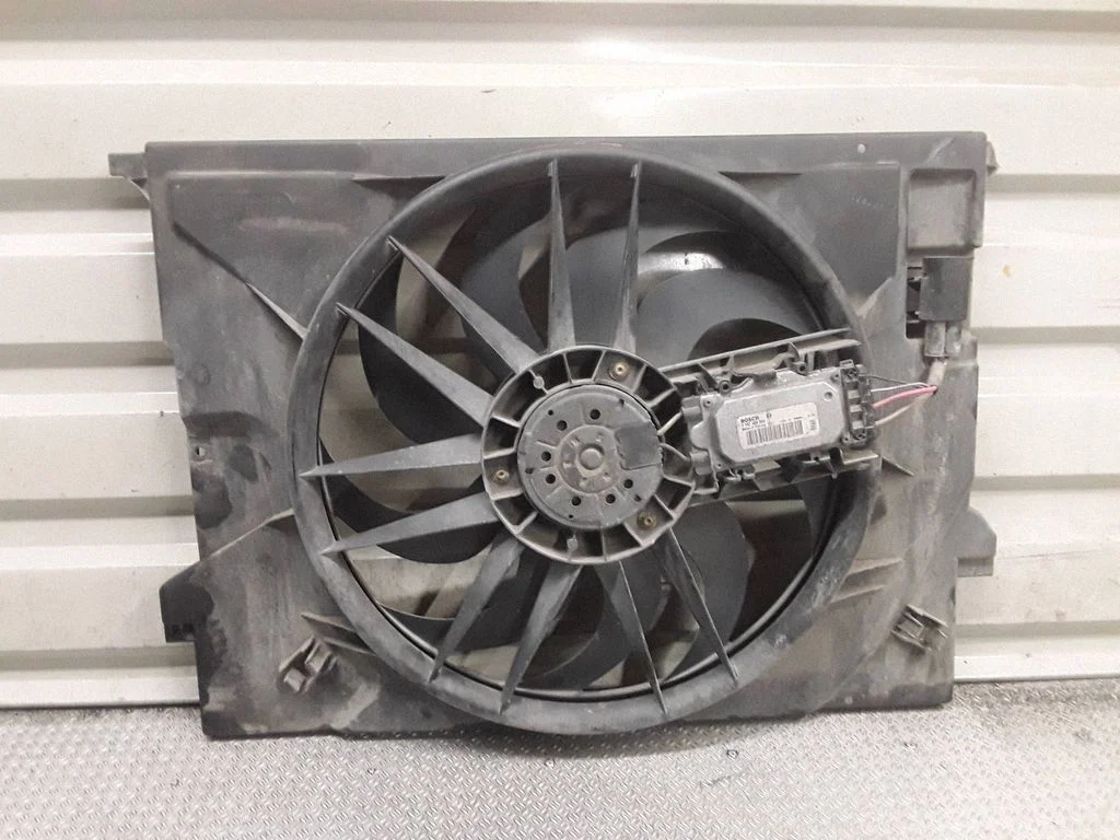 Wentylator chłodnicy elektryczny A2115002193
