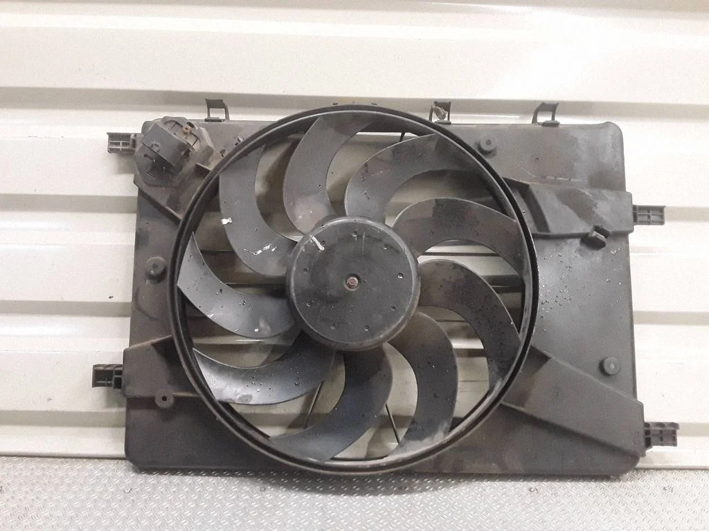 Electric radiator cooling fan 0130307127
