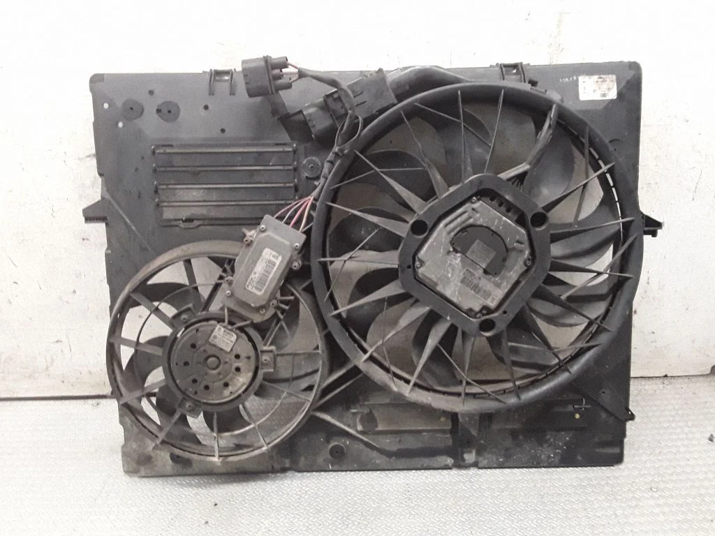 Elektriline radiaatori jahutusventilaator 7L0121203G