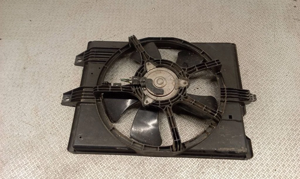 Electric radiator cooling fan