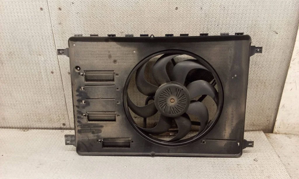 Electric radiator cooling fan 6G918C607PE