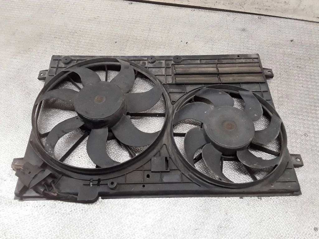 Electric radiator cooling fan 1K0121207AQ