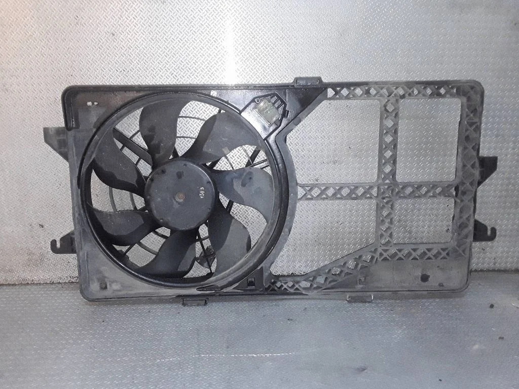 Elektriskais radiatora ventilators