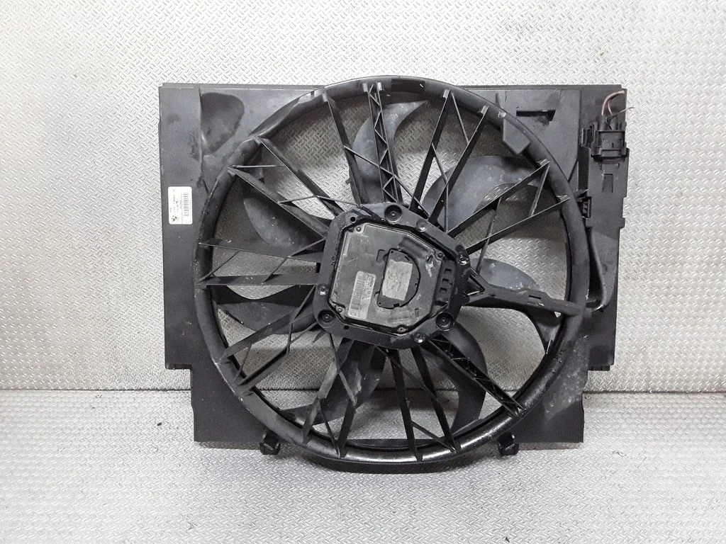 Elektriline radiaatori jahutusventilaator 1742778982404