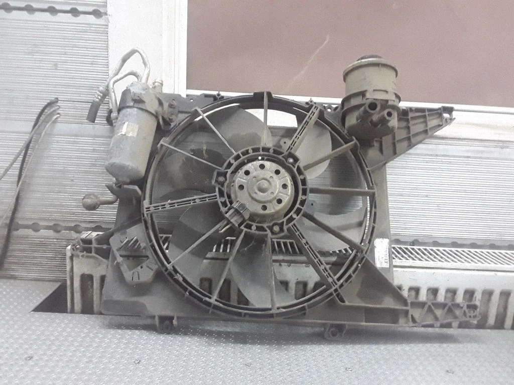 Elektriskais radiatora ventilators 820065257