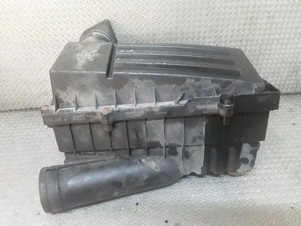 Air filter box 1K0129607Q