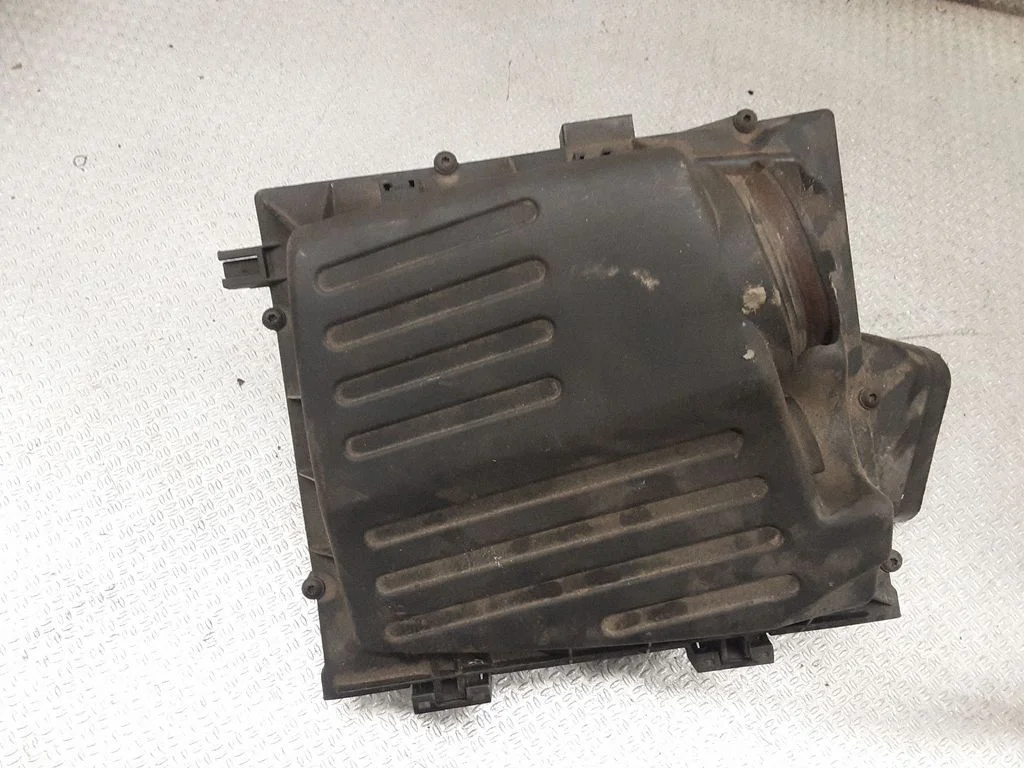 Air filter box 55560889