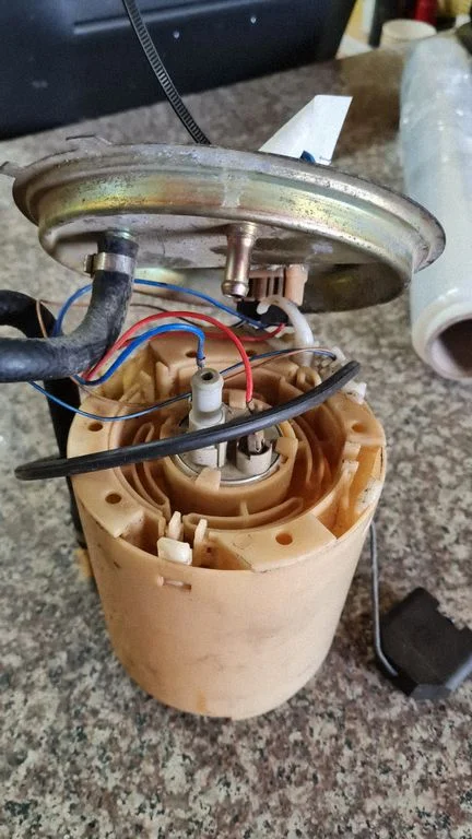 In-tank fuel pump 090467291