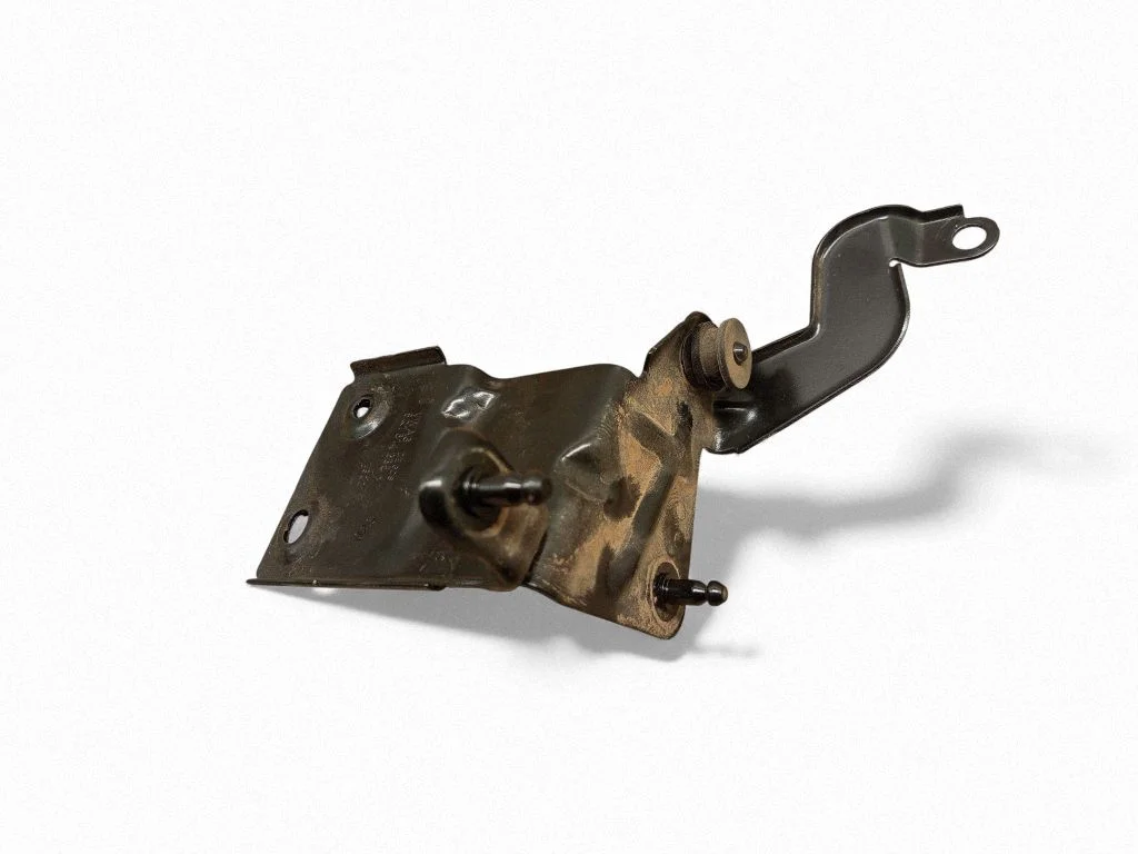 ABS pump bracket 5Q1614235K