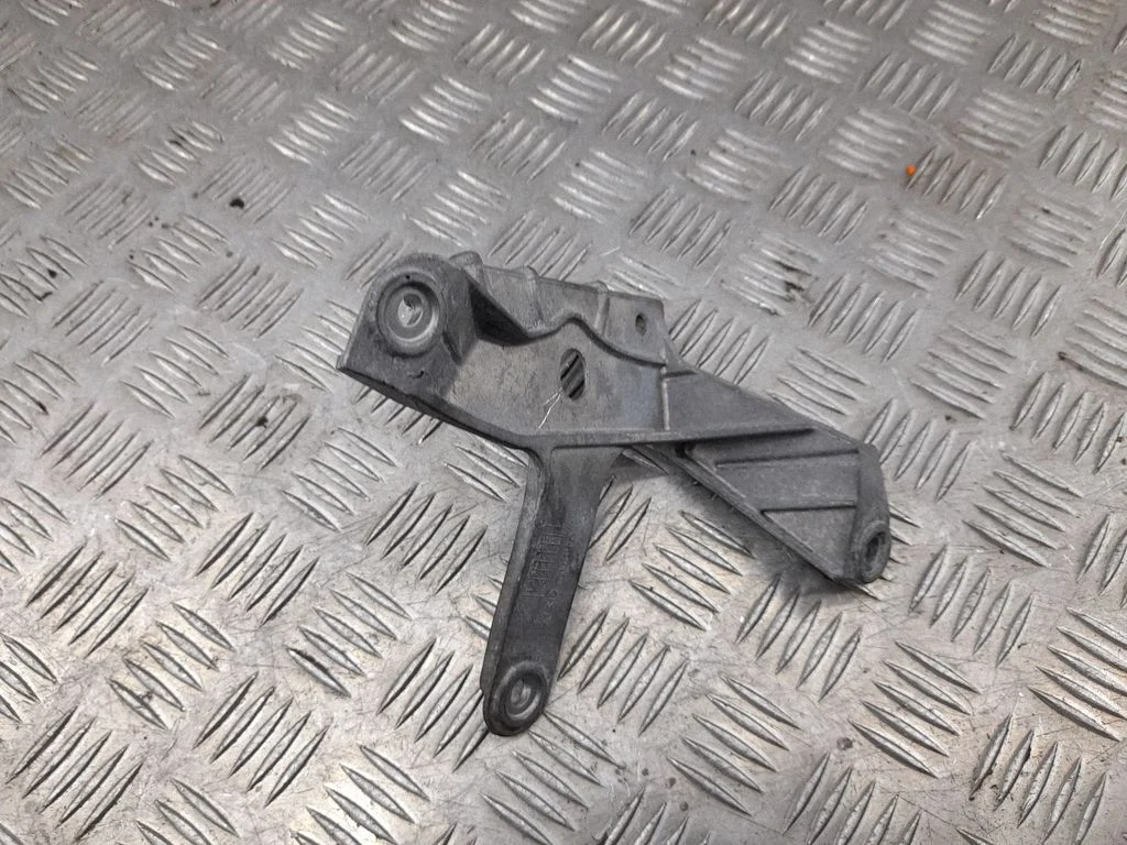 ABS pump bracket – front