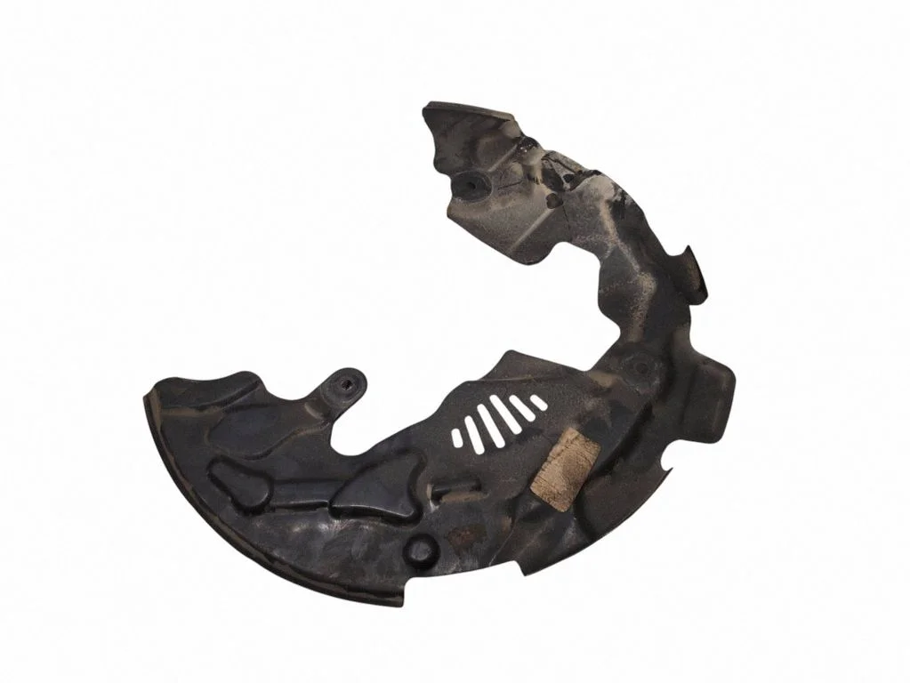 Front brake disc dust cover plate L1MC2K004GD