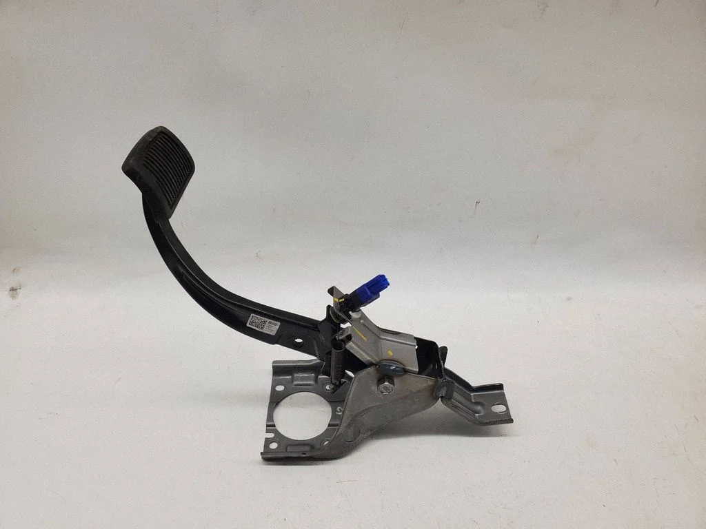 Brake pedal – Hyundai Kona I (2017-2023)