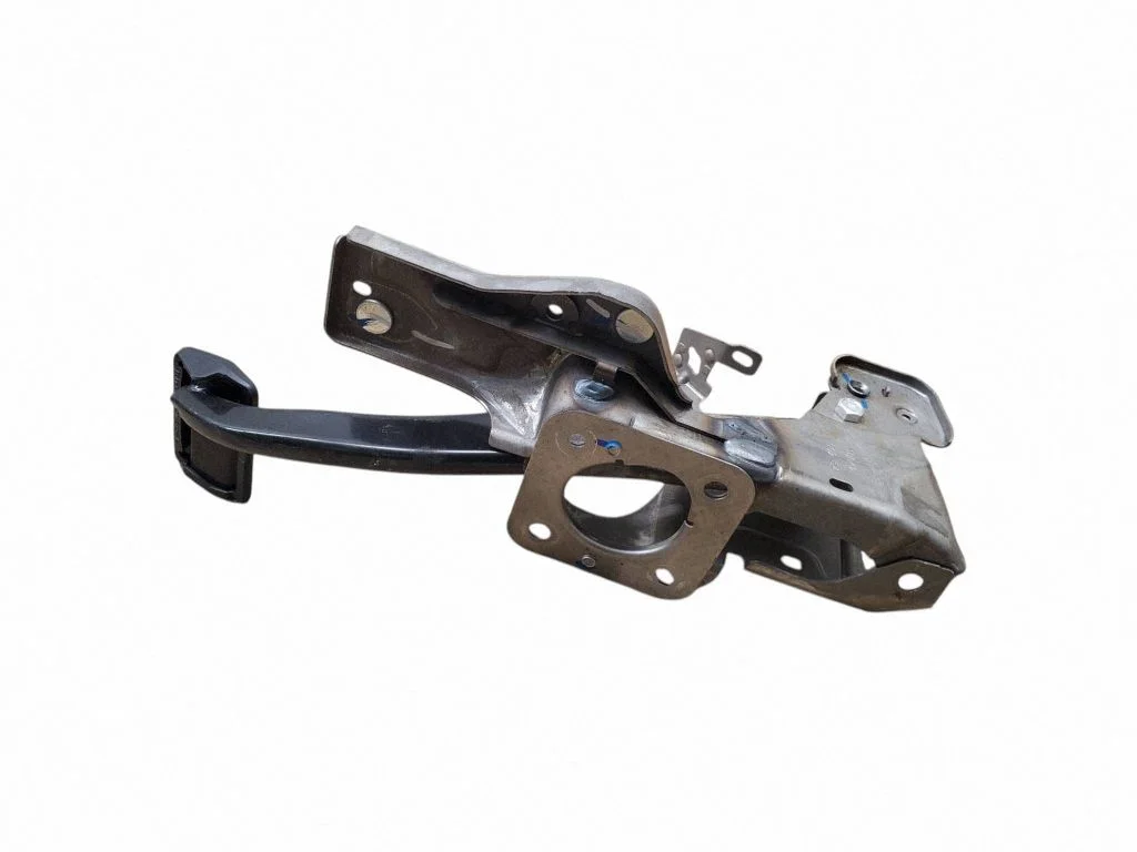 Brake pedal LJ9C2D094AD