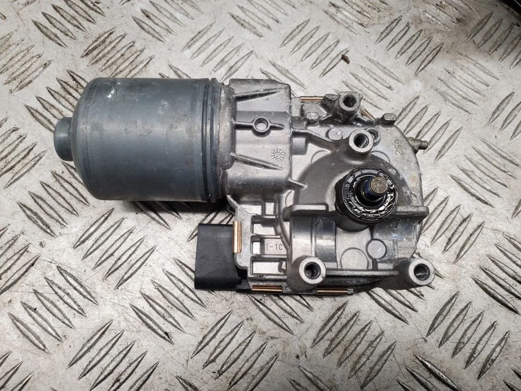 Wiper motor – Audi A6 S6 C7 4G (2011-2018)