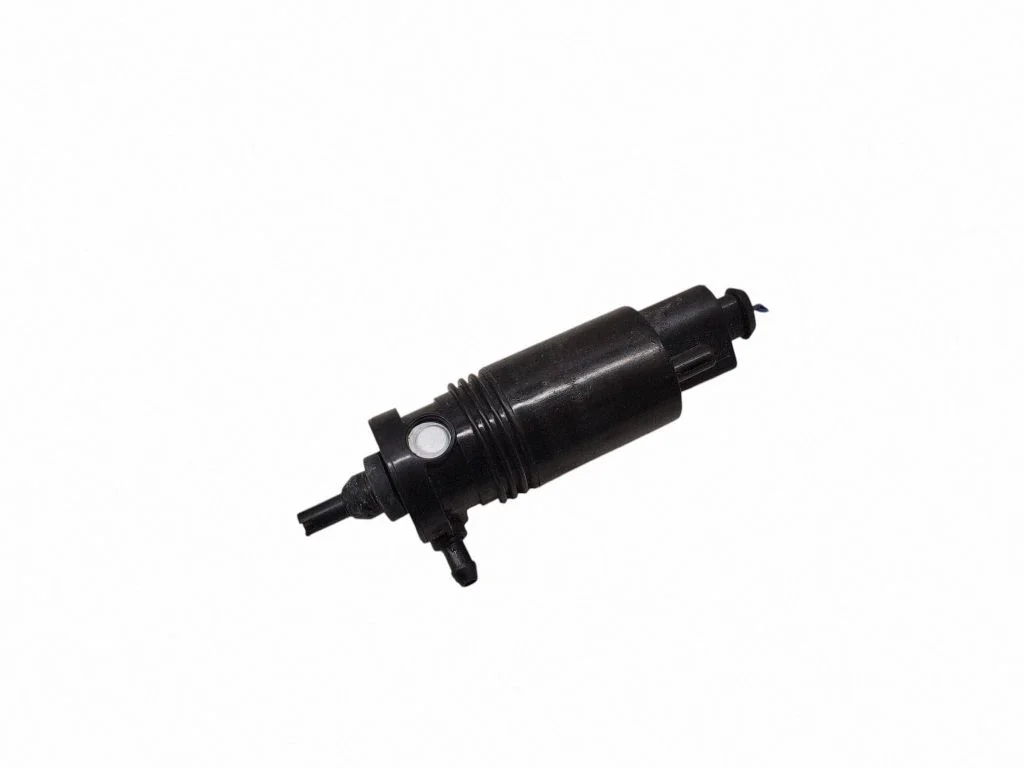 Pompka spryskiwacza szyb 101548601C