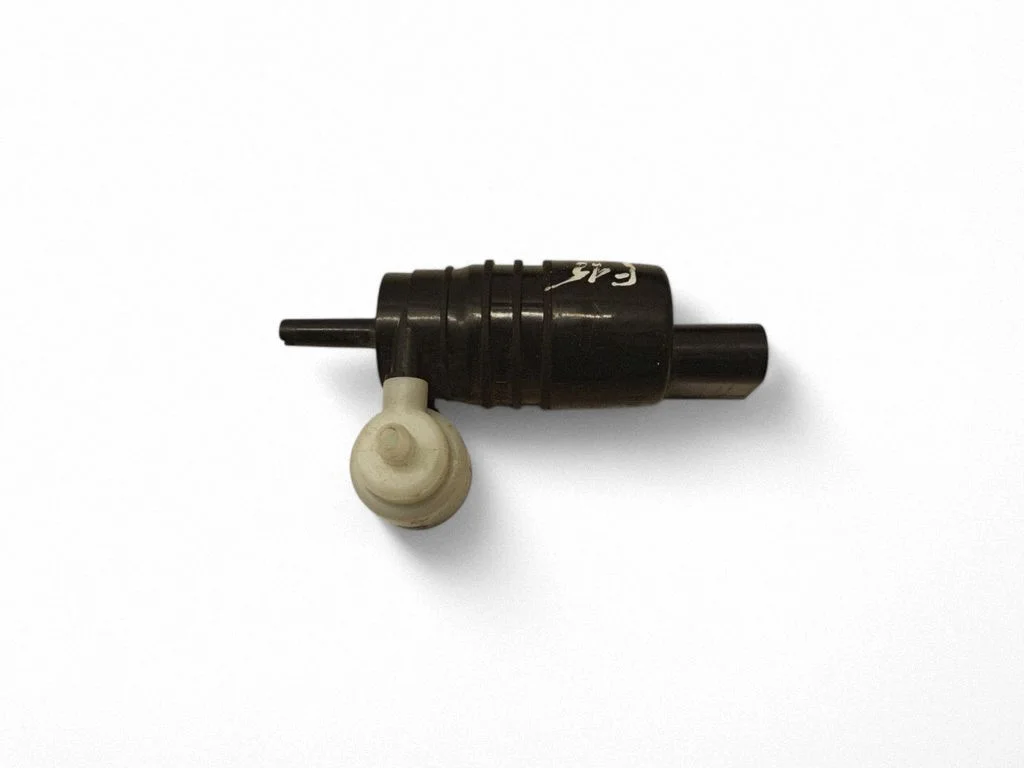 Windscreen/windshield washer pump – BMW X5 F15 (2013-2017)
