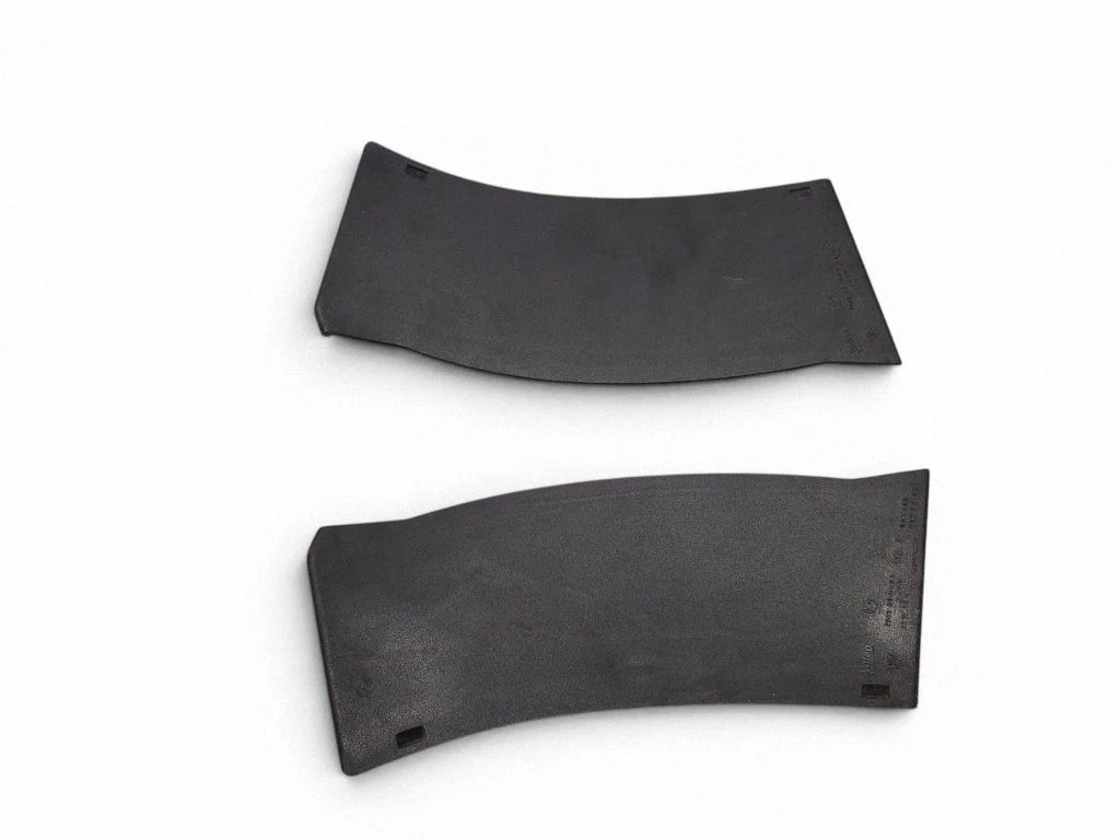 Rear/tail light trim molding – Porsche Cayenne (92A) (2010-2017)