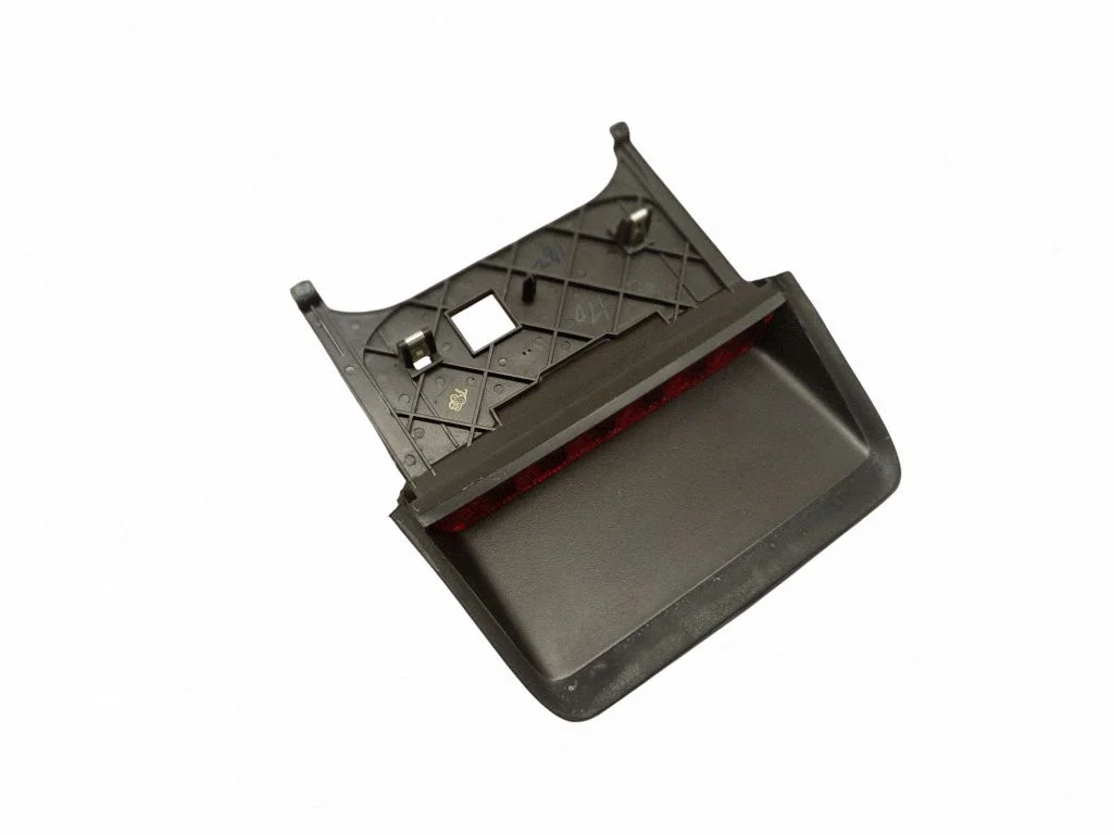 Papildu stopgaismas lukturis 05028782AD