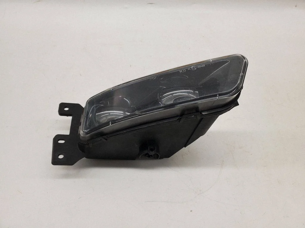 Halogen przedni – Dodge Durango III (2010-)