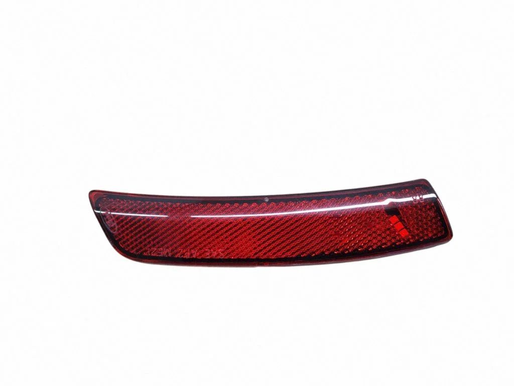Rear tail light reflector LJ8B15A456AC