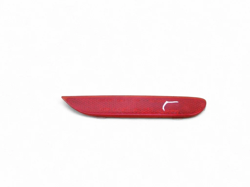 Rear tail light reflector 25023005