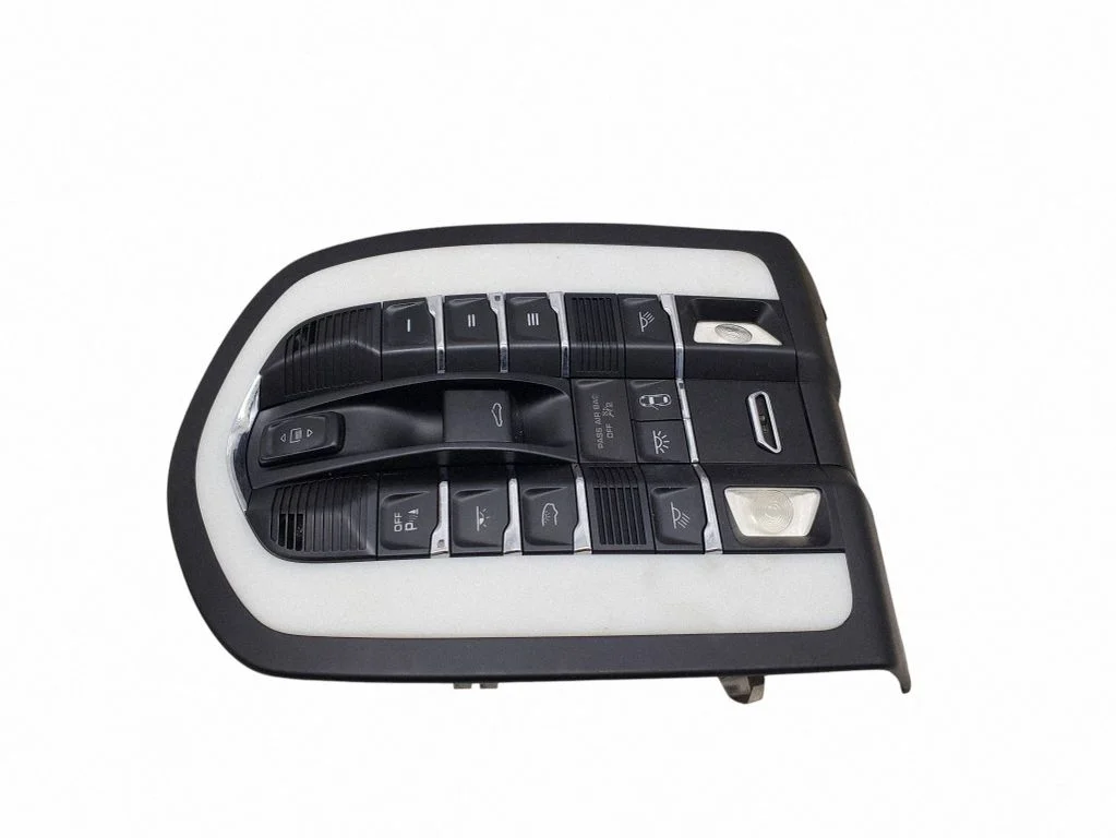 Front seat light 7PP959551GN