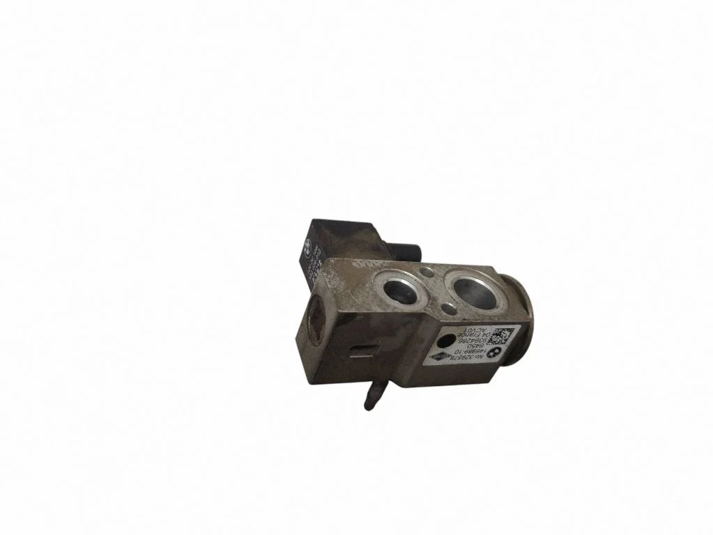 Air conditioning (A/C) expansion valve – BMW 5 Series G30 G31 G38 (2016-)