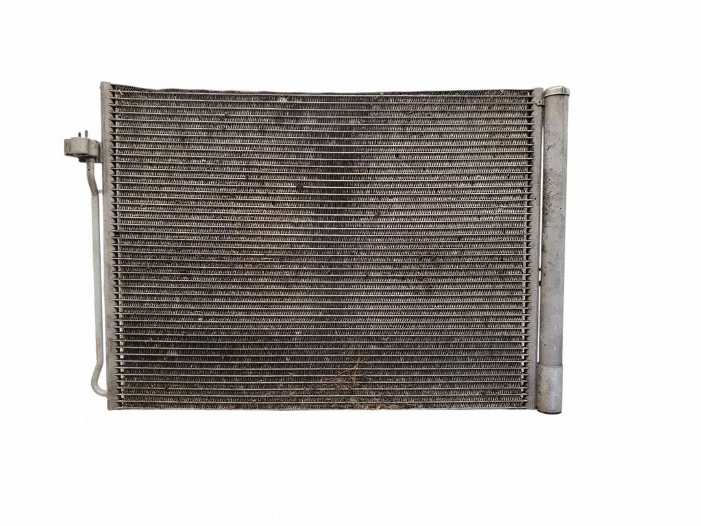 Gaisa kondicioniera dzesēšanas radiators (kondensators) 9239992