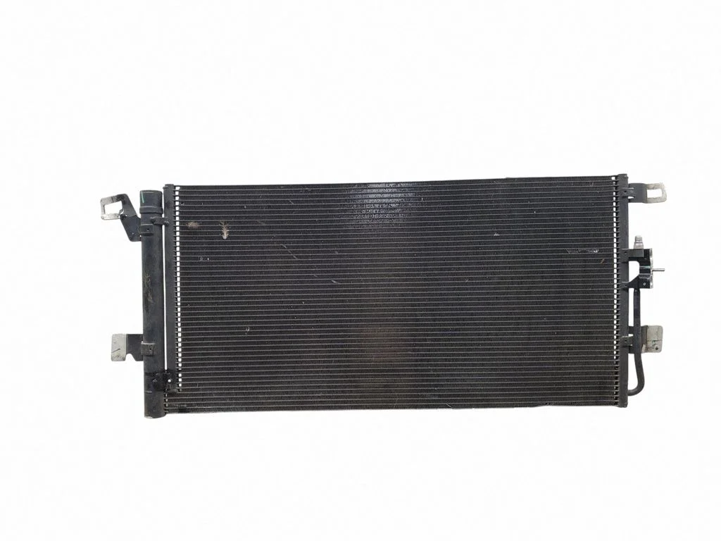 Kliimaseadme jahutusradiaator (kondensaator) – Audi Q5 SQ5 FY (2017-2025)