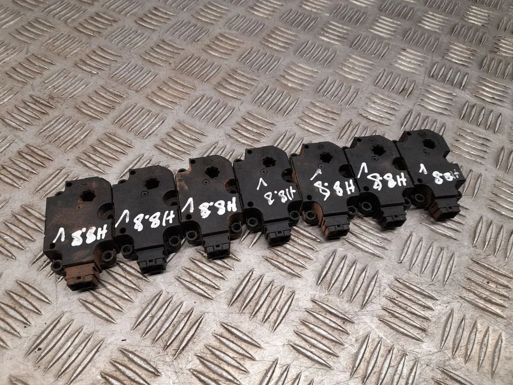 Gaisa aizvara motoriņš/aktuators ZBAT0045D09AT