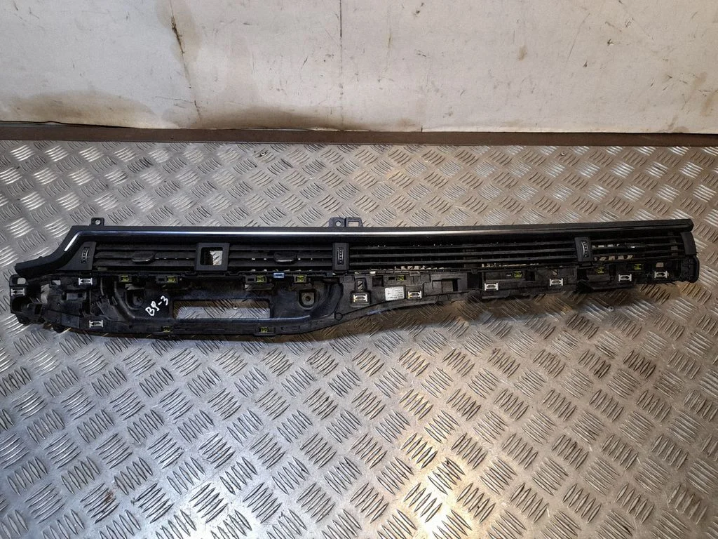 Salona klimata mezgla plastmasas korpuss 8W1820902E