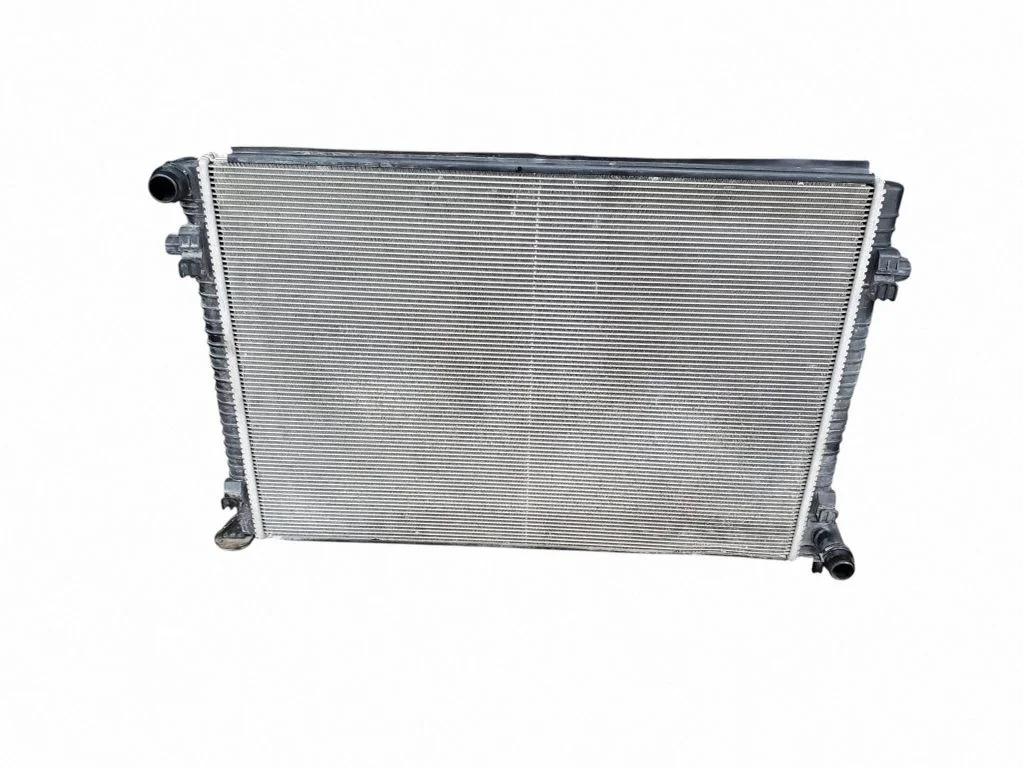 Dzesēšanas šķidruma radiators 3QF121251D