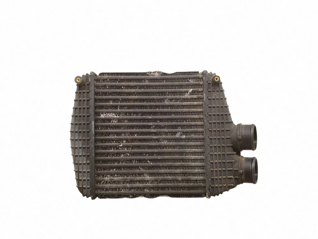 Starpdzesētāja (interkūlera) radiators 670035636