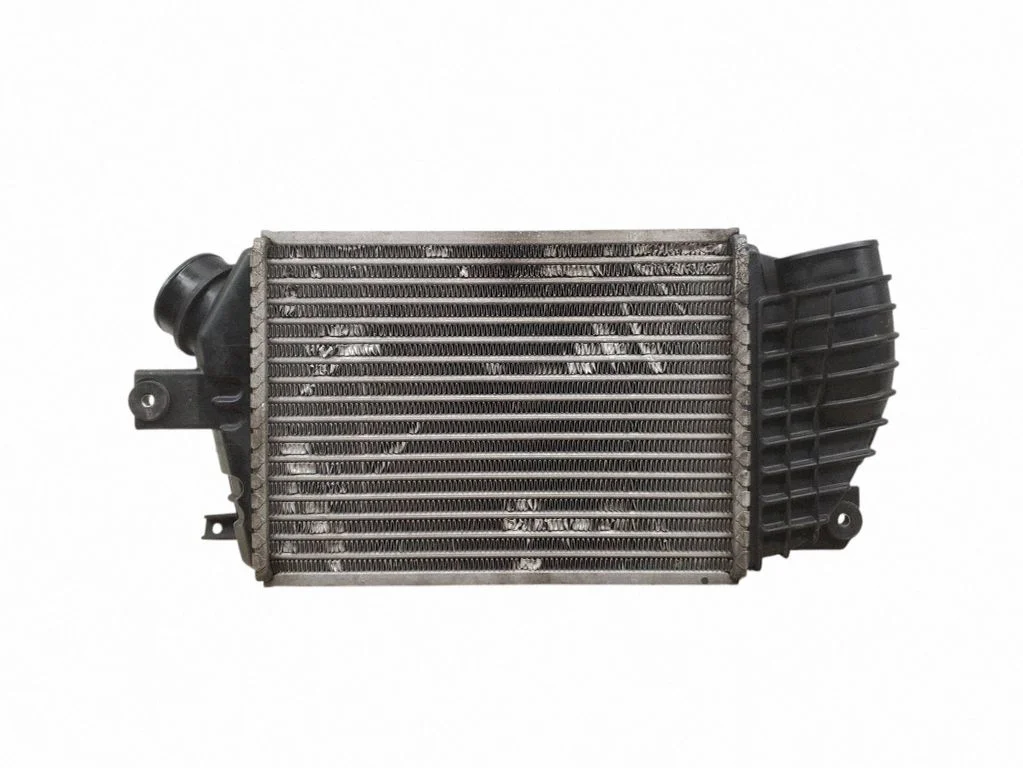 Starpdzesētāja (interkūlera) radiators