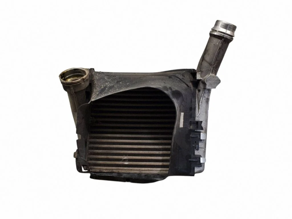 Intercooler radiator 7P5145804B
