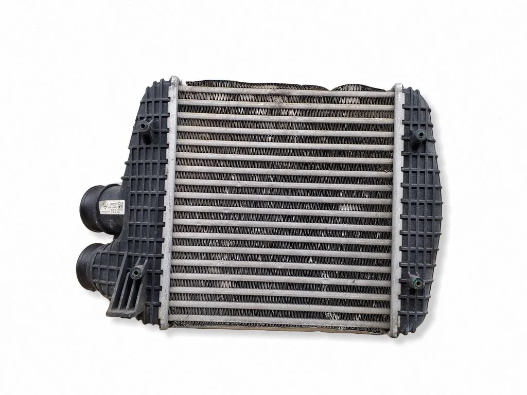 Starpdzesētāja (interkūlera) radiators – Maserati Ghibli (2013-)