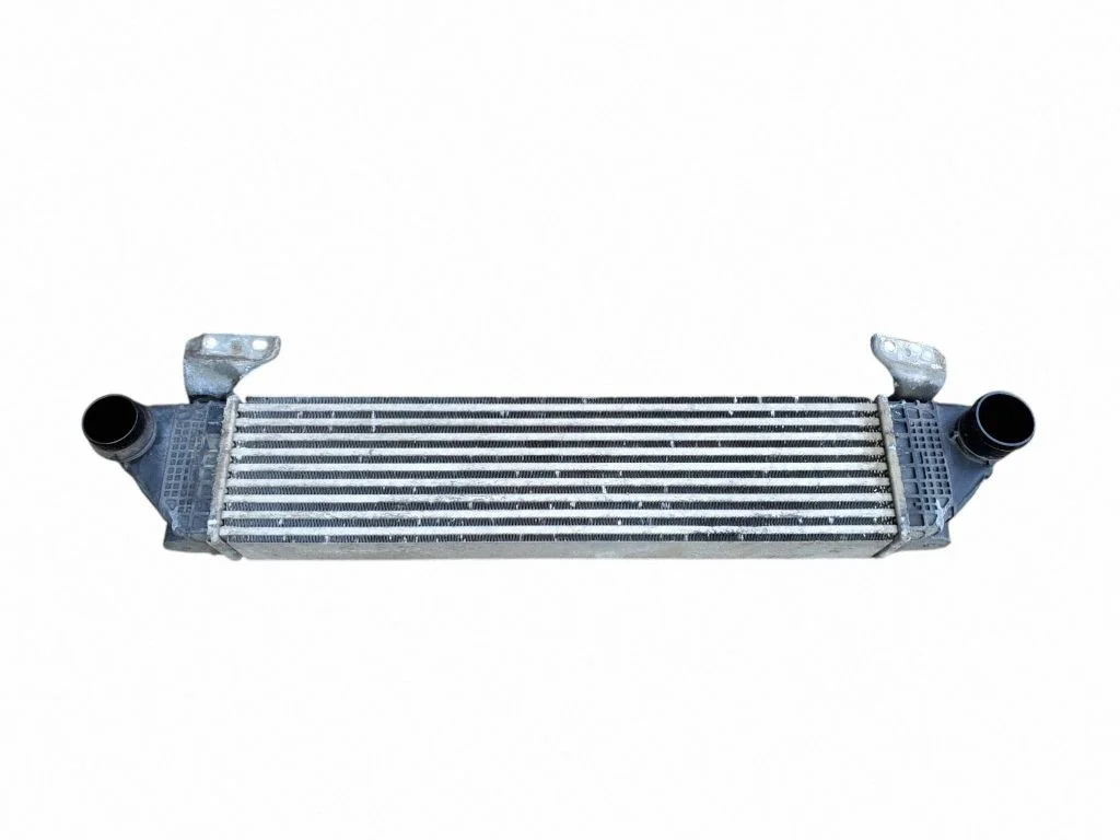 Starpdzesētāja (interkūlera) radiators 1530A242