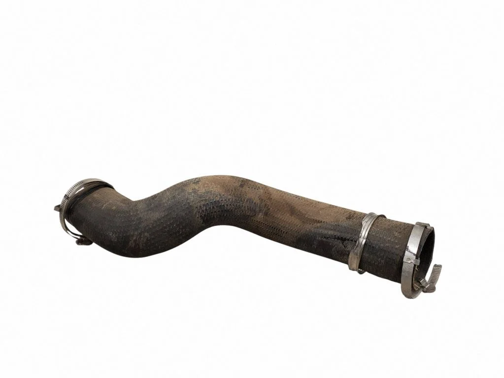 Intercooler hose/pipe